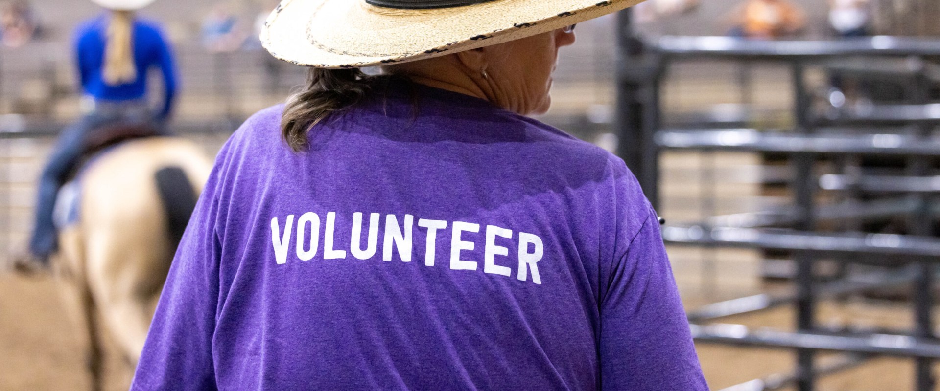 The Benefits of Volunteering at Horse Shows in Southwestern Missouri